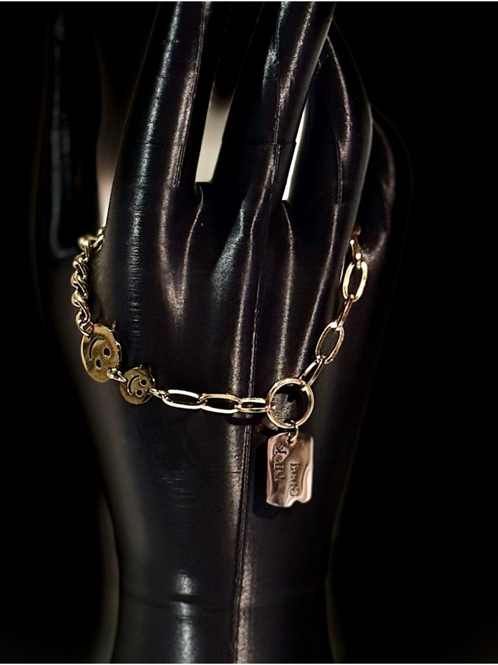 Gold Tone Good Luck Charm Bracelet